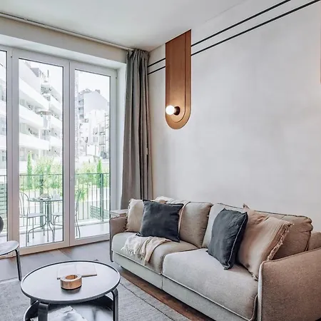 Rosales - 1 Bedroom And Balcony In Santo Antonio Lägenhet