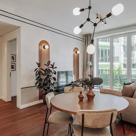 Lägenhet Rosales - 1 Bedroom And Balcony In Santo Antonio